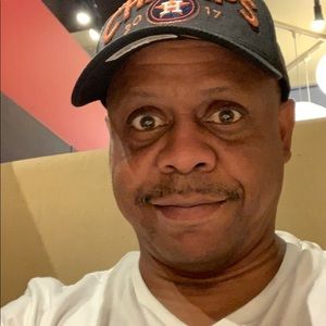 Meet your Posher, Ronald